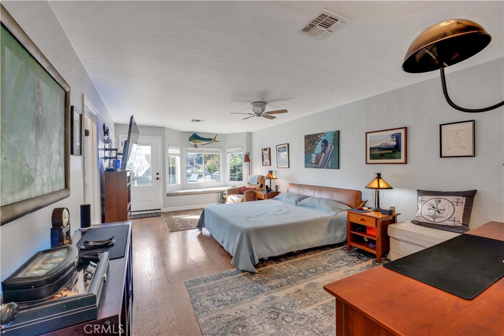 329 S Virginia Avenue