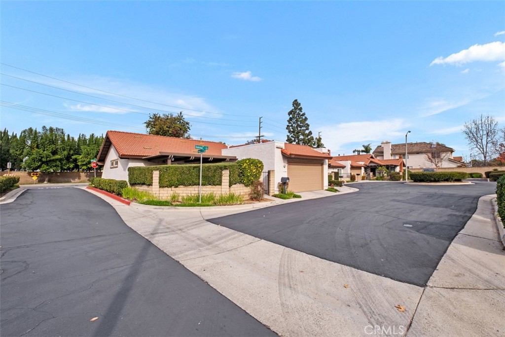 1281 Dominica Circle