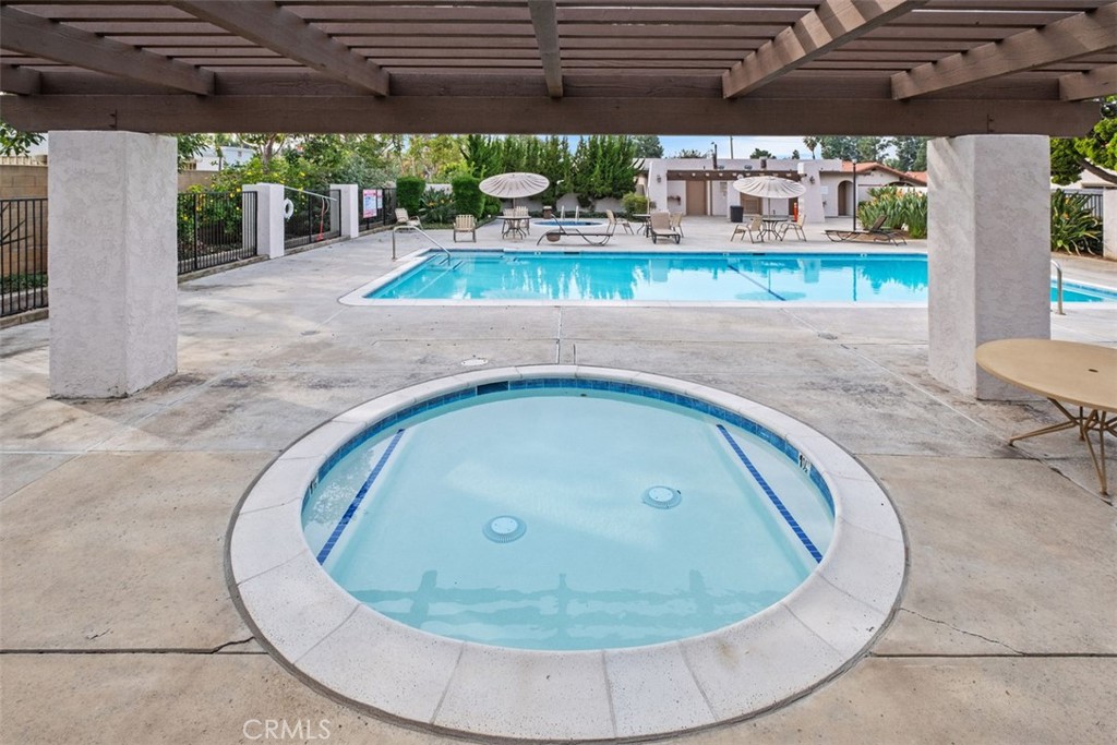 1281 Dominica Circle