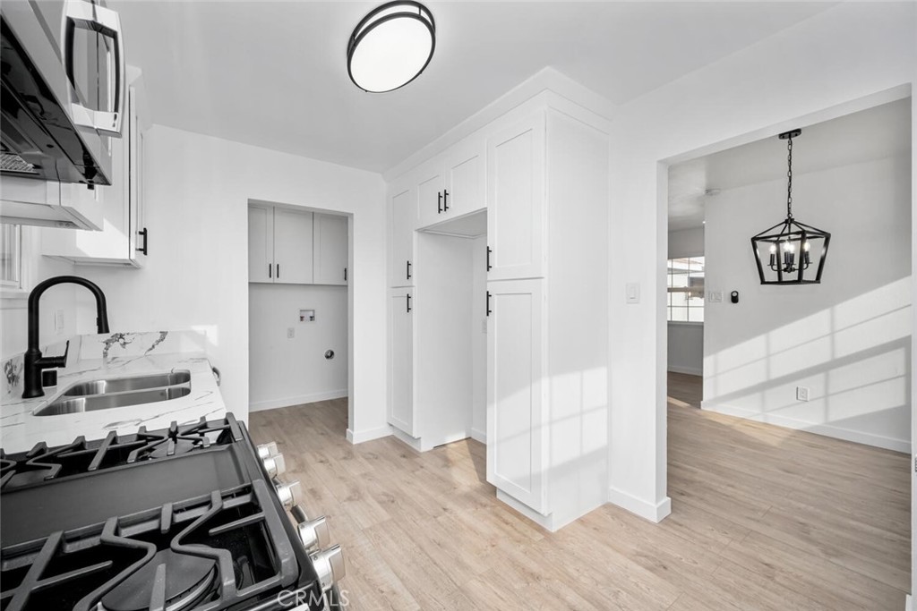 11419 Belcher Street