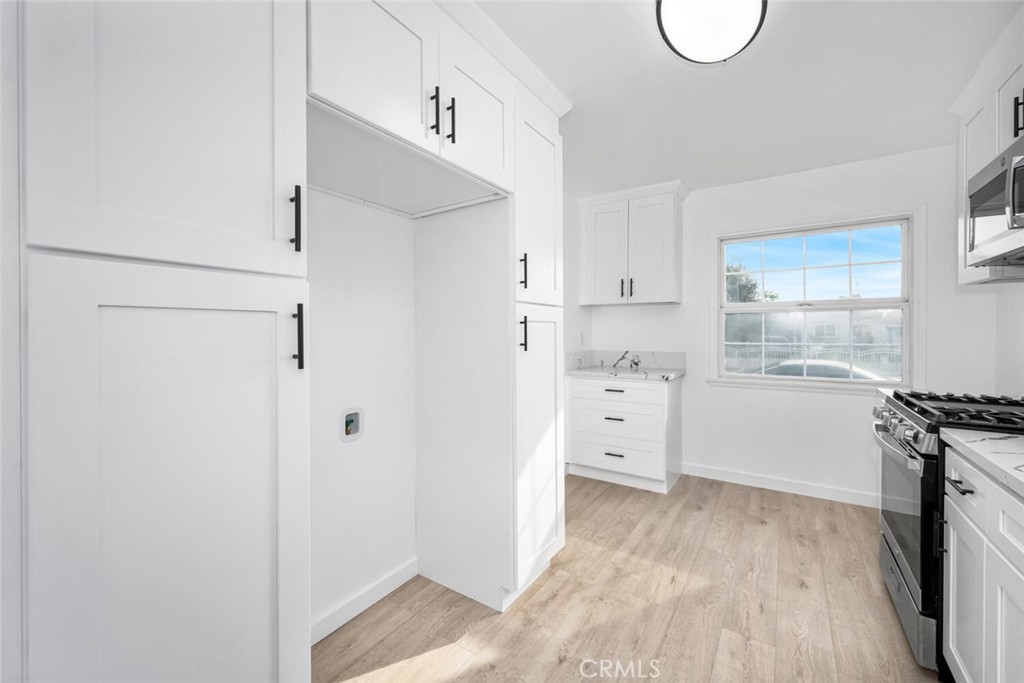 11419 Belcher Street