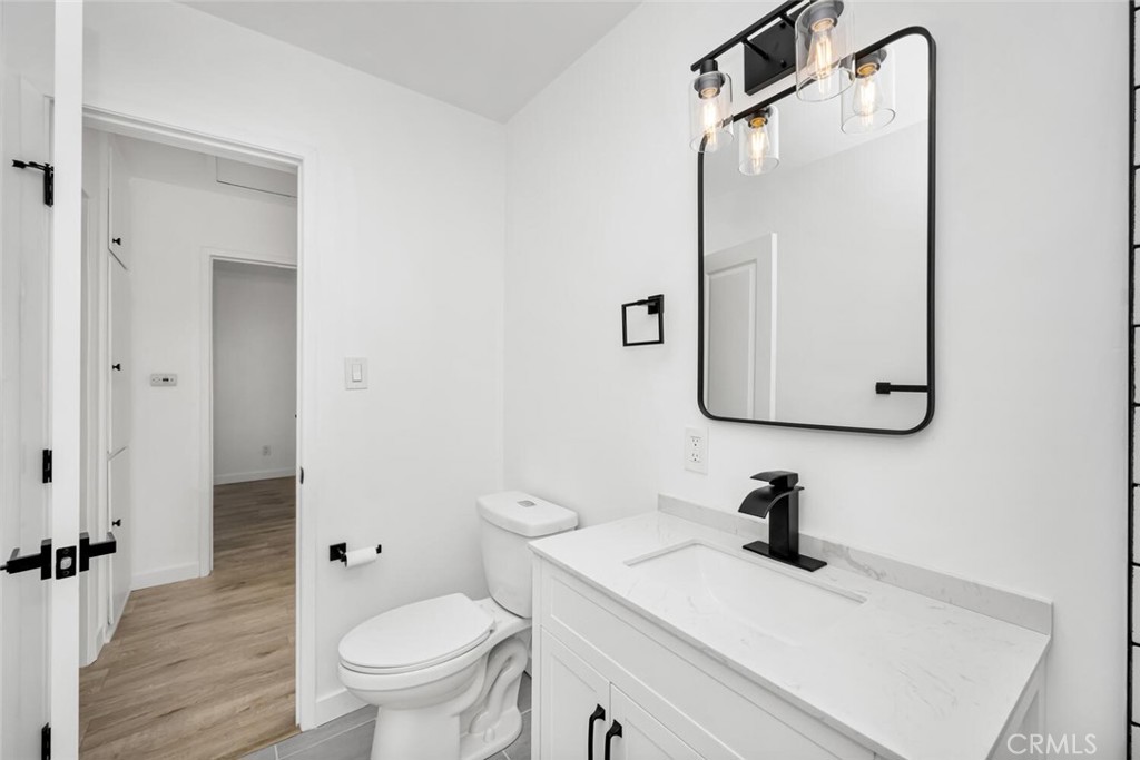 11419 Belcher Street