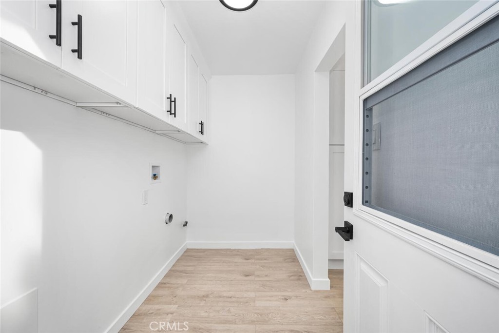 11419 Belcher Street