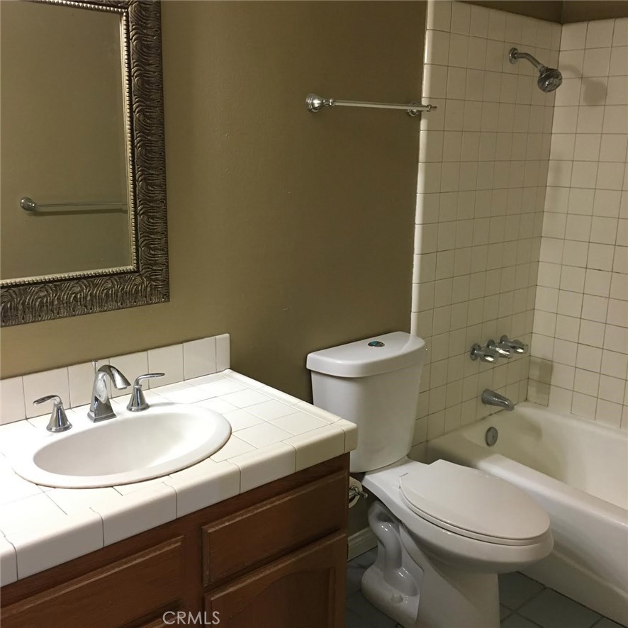 11620 Warner Avenue 524