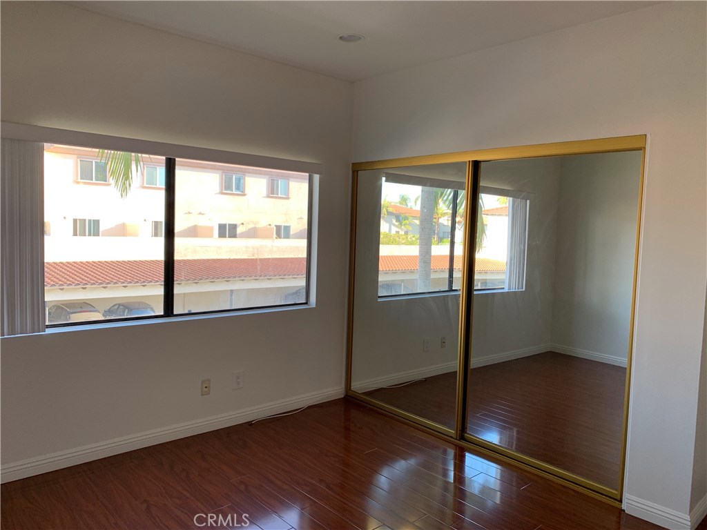 11620 Warner Avenue 524