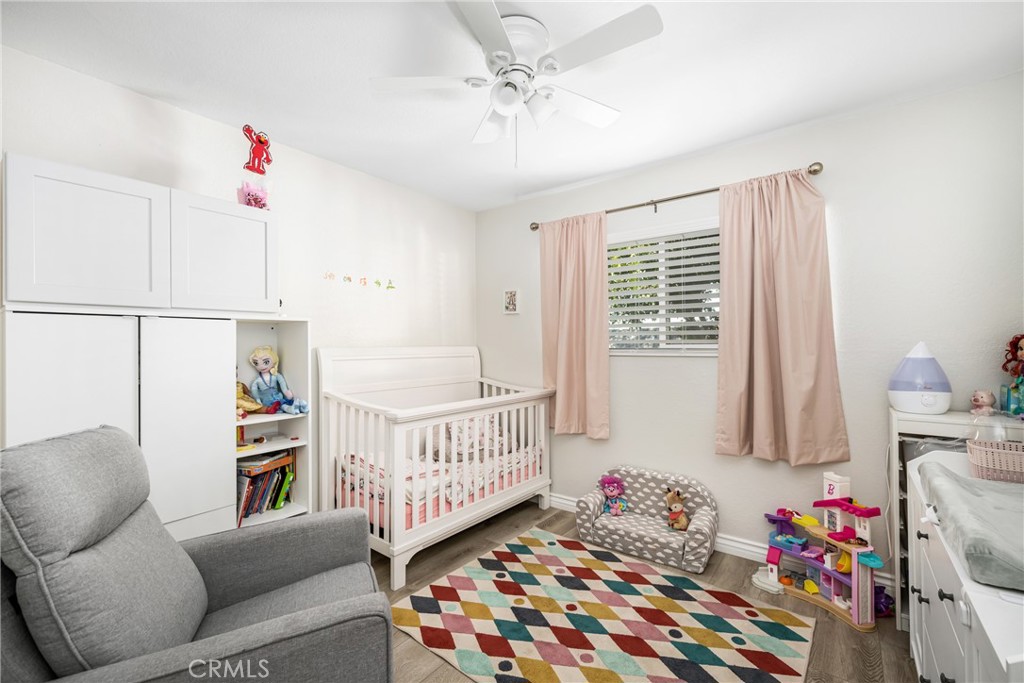 123 N Kodiak Street C