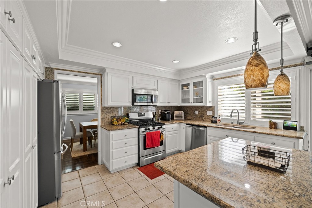 2530 East Elsiena Way