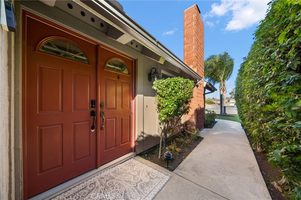 2530 East Elsiena Way