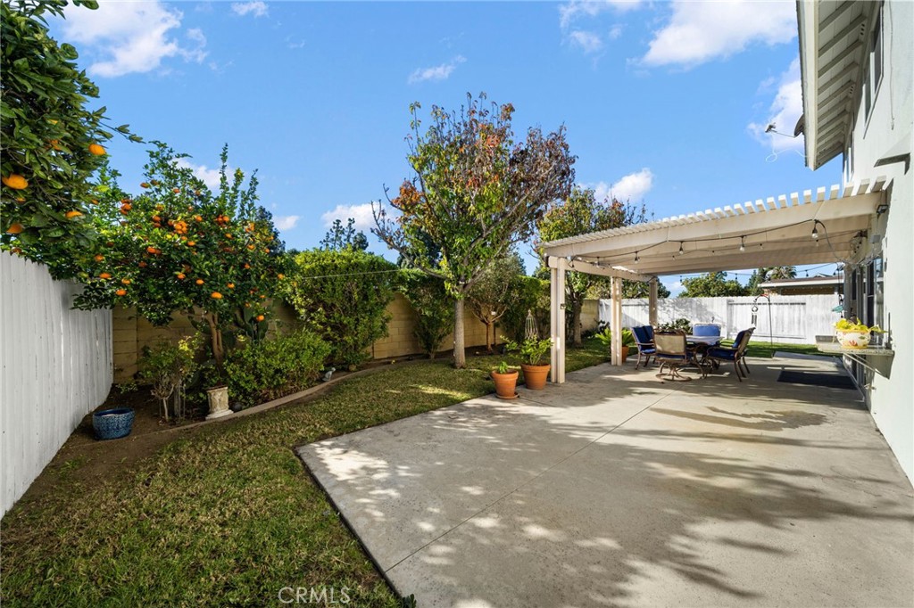 2530 East Elsiena Way