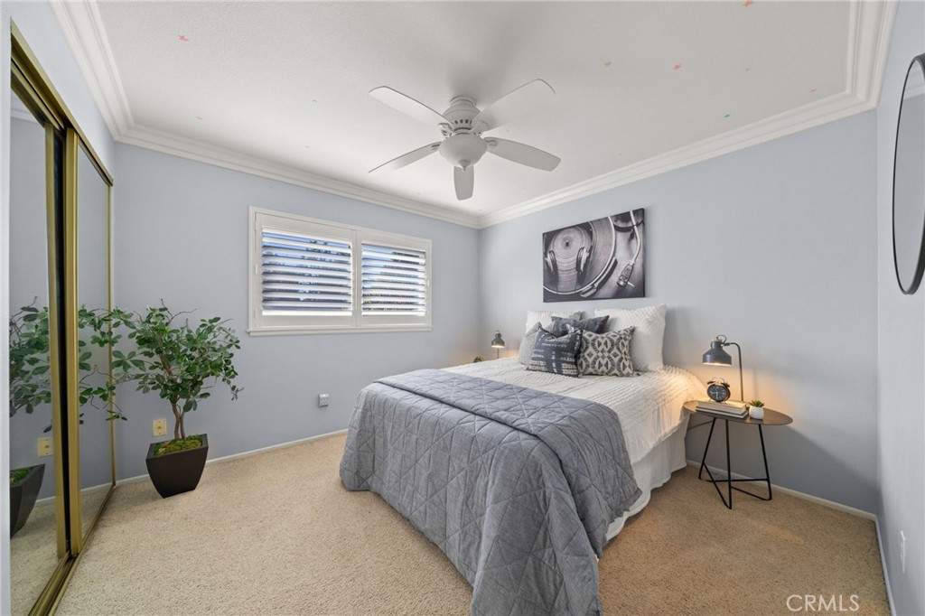 2530 East Elsiena Way