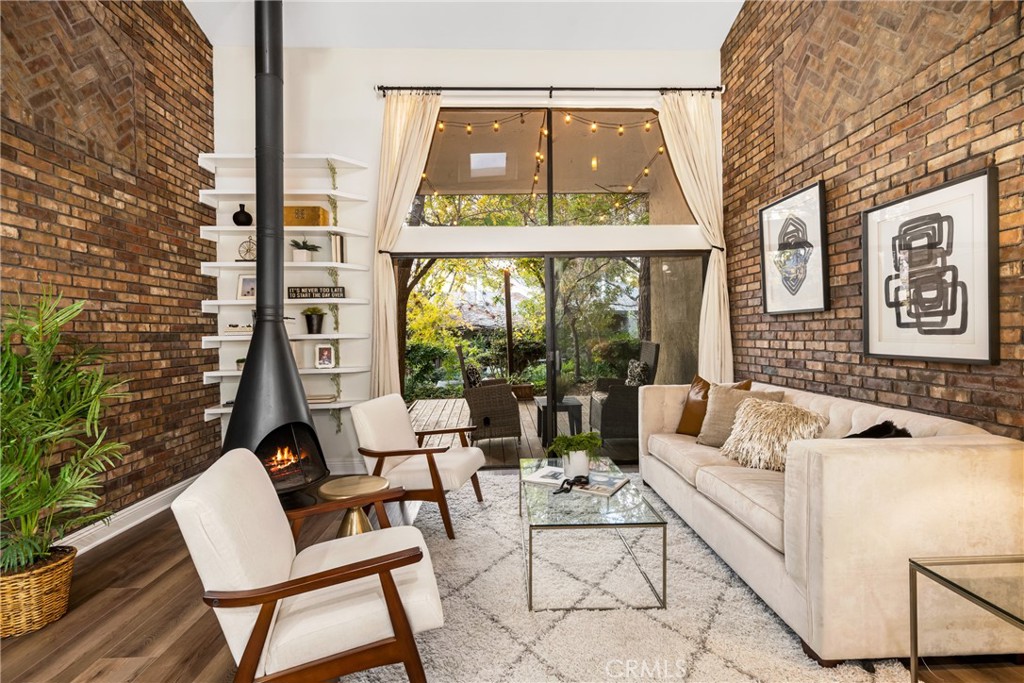 4900 E Chapman Avenue E 83