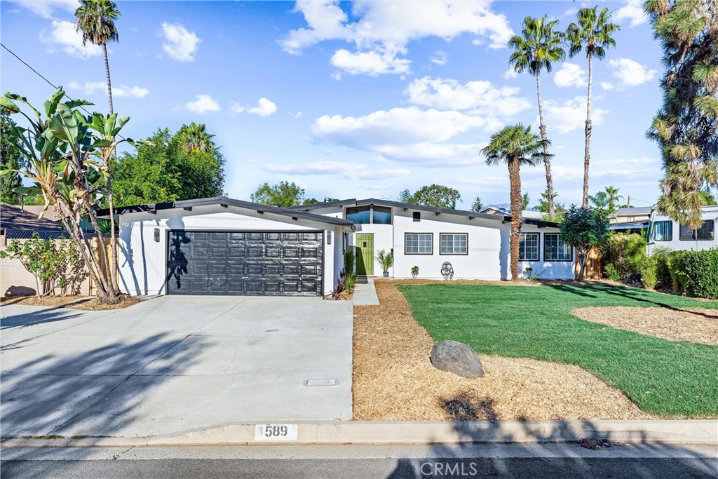 589 E Algrove Street