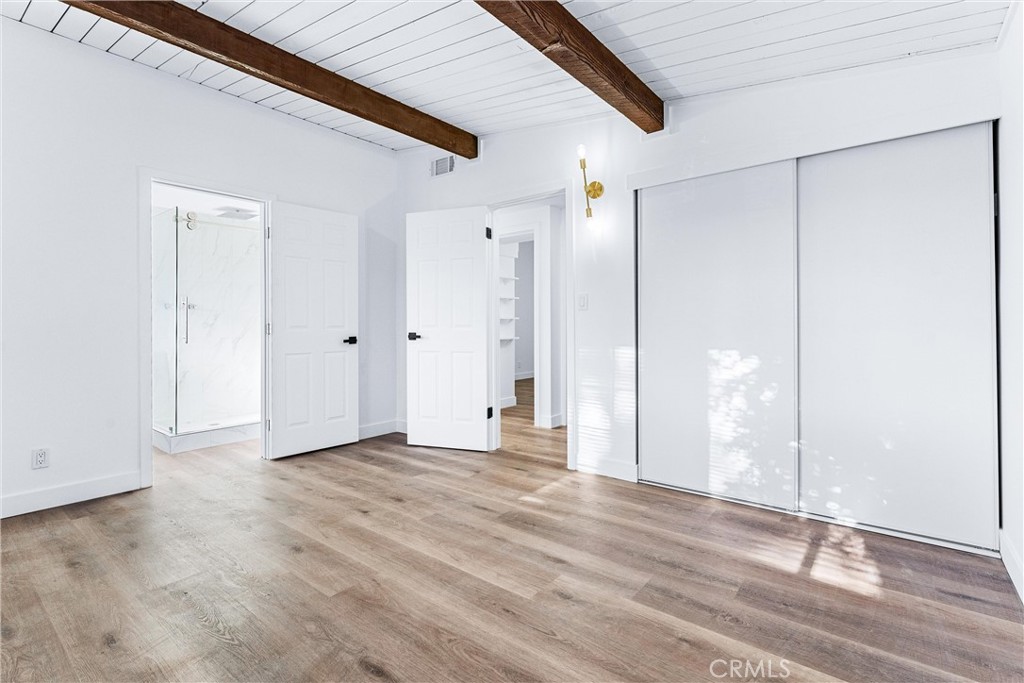 589 E Algrove Street