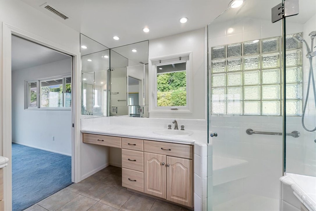 3719 Vigilance Drive