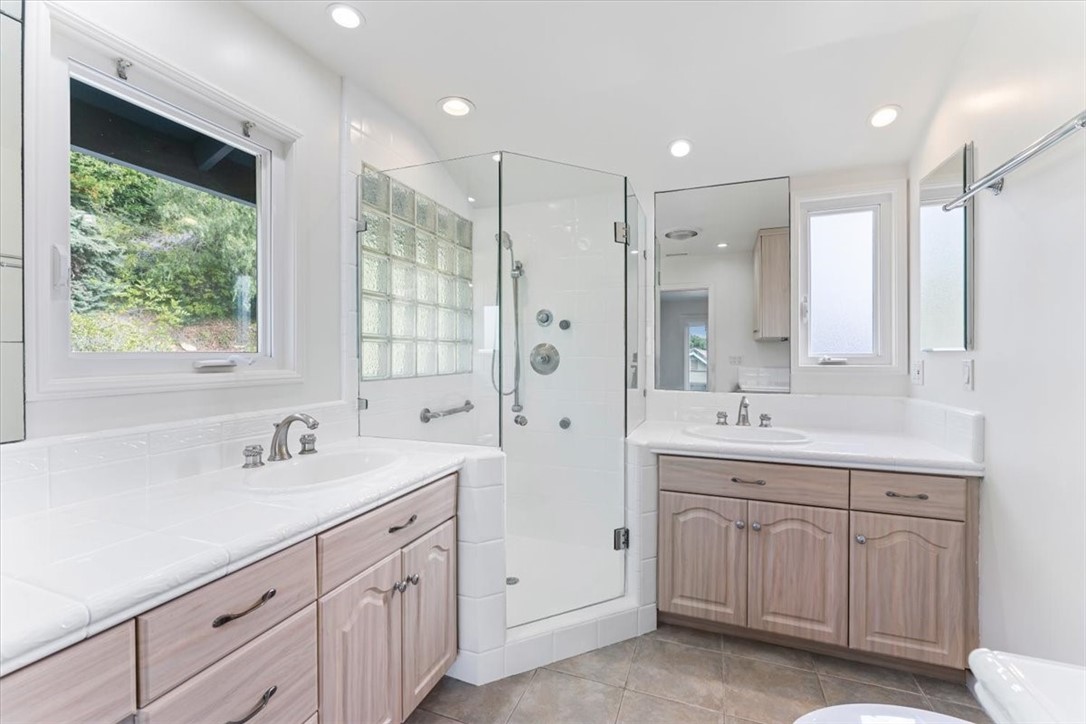 3719 Vigilance Drive