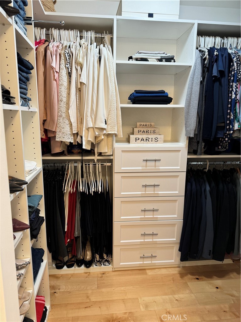 825 S Shenandoah Street 104