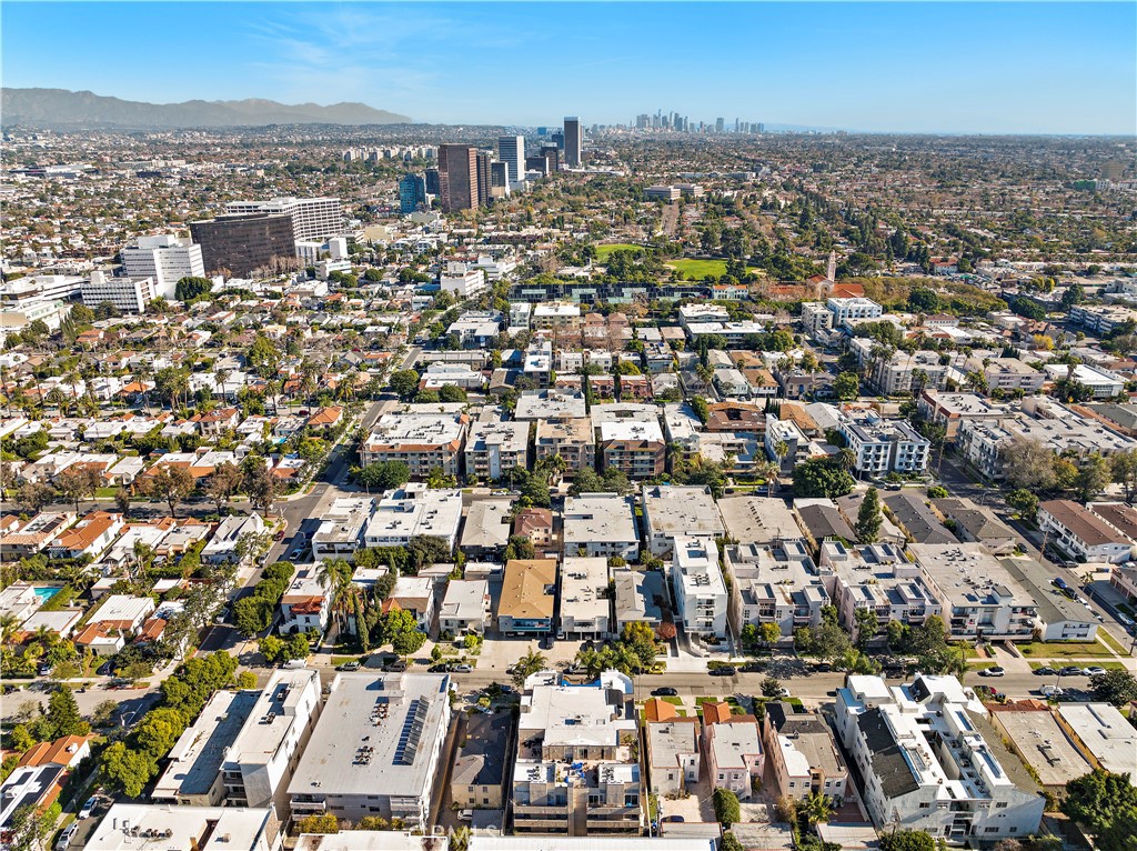 825 S Shenandoah Street 104