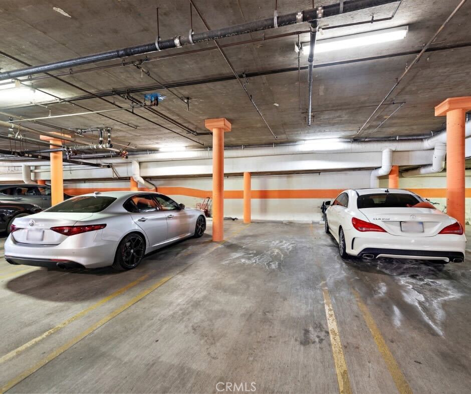 825 S Shenandoah Street 104