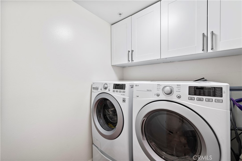 825 S Shenandoah Street 104