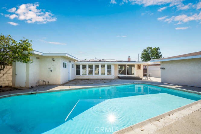 6727 E Pageantry Street