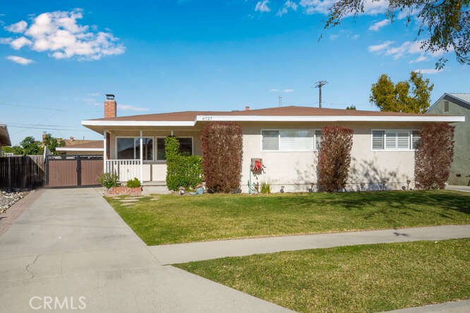 6727 E Pageantry Street