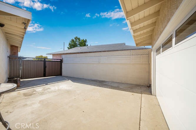 6727 E Pageantry Street