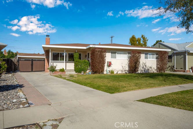 6727 E Pageantry Street