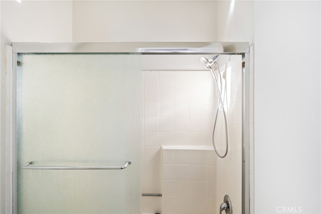 1014 S Country Glen Way