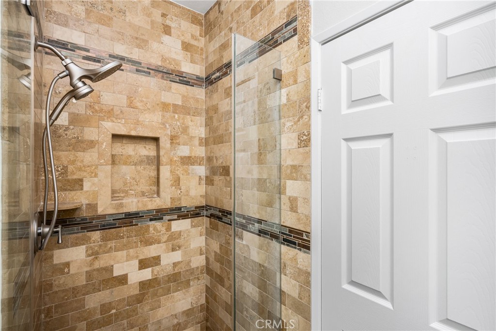 1014 S Country Glen Way