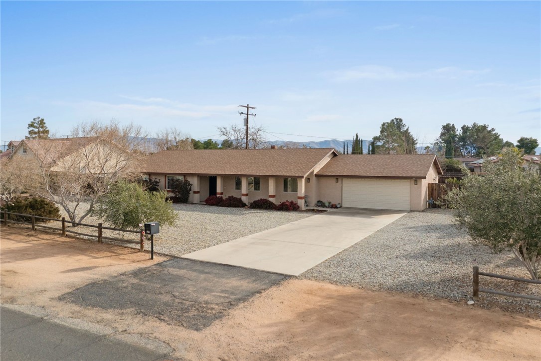 19823 Shoshonee Road