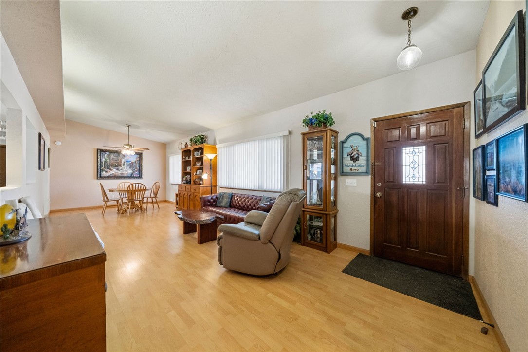 19823 Shoshonee Road