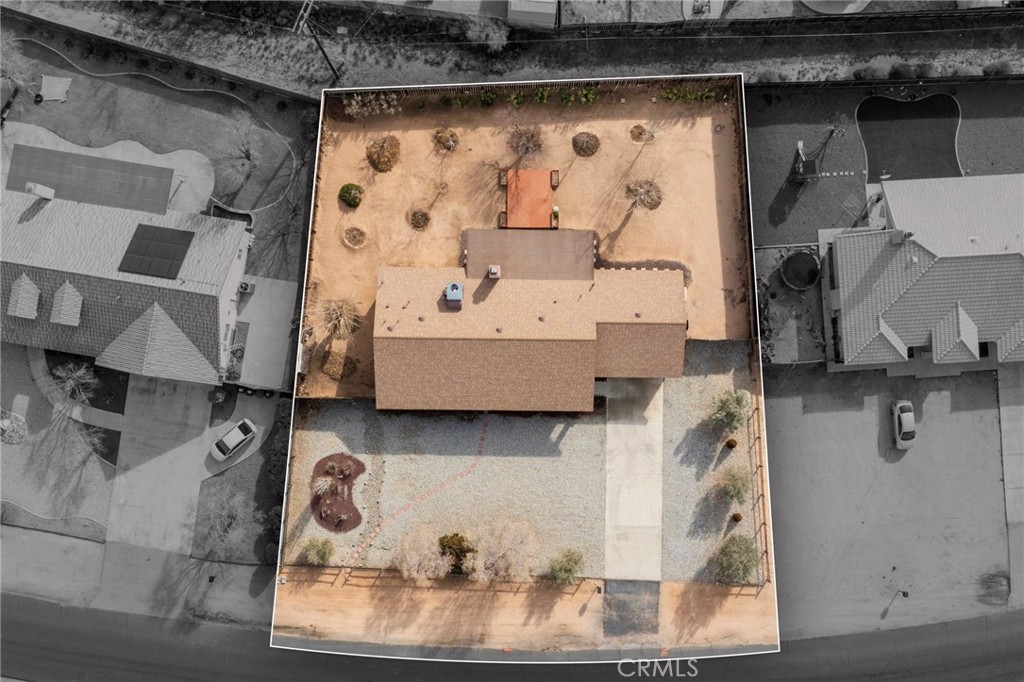 19823 Shoshonee Road