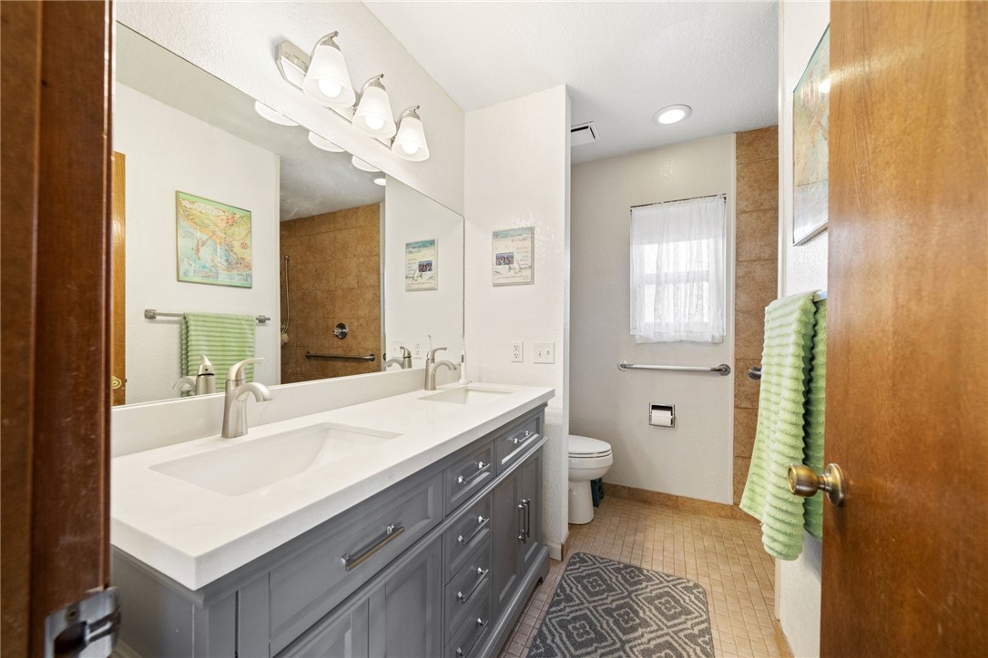 19823 Shoshonee Road