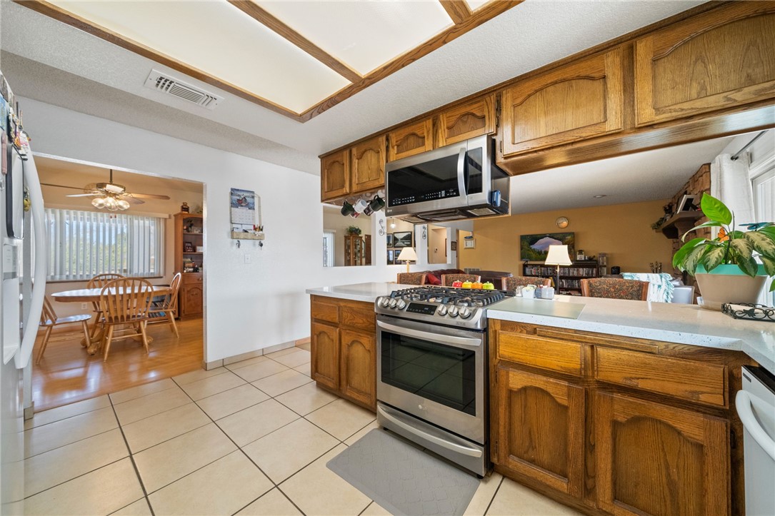 19823 Shoshonee Road