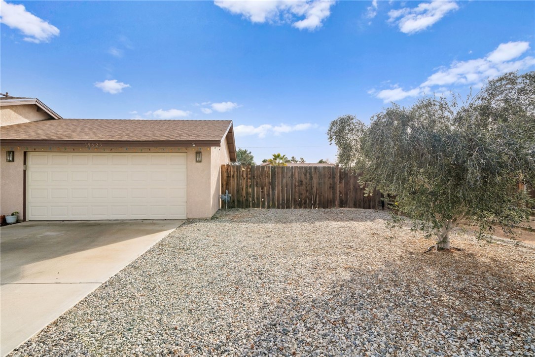 19823 Shoshonee Road