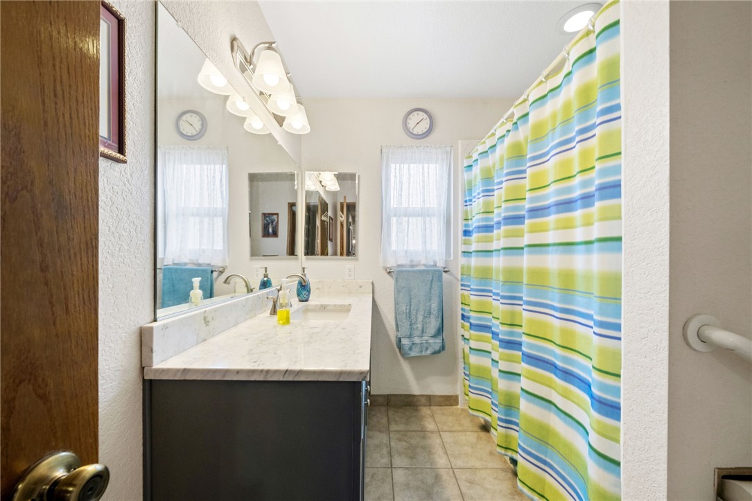 19823 Shoshonee Road