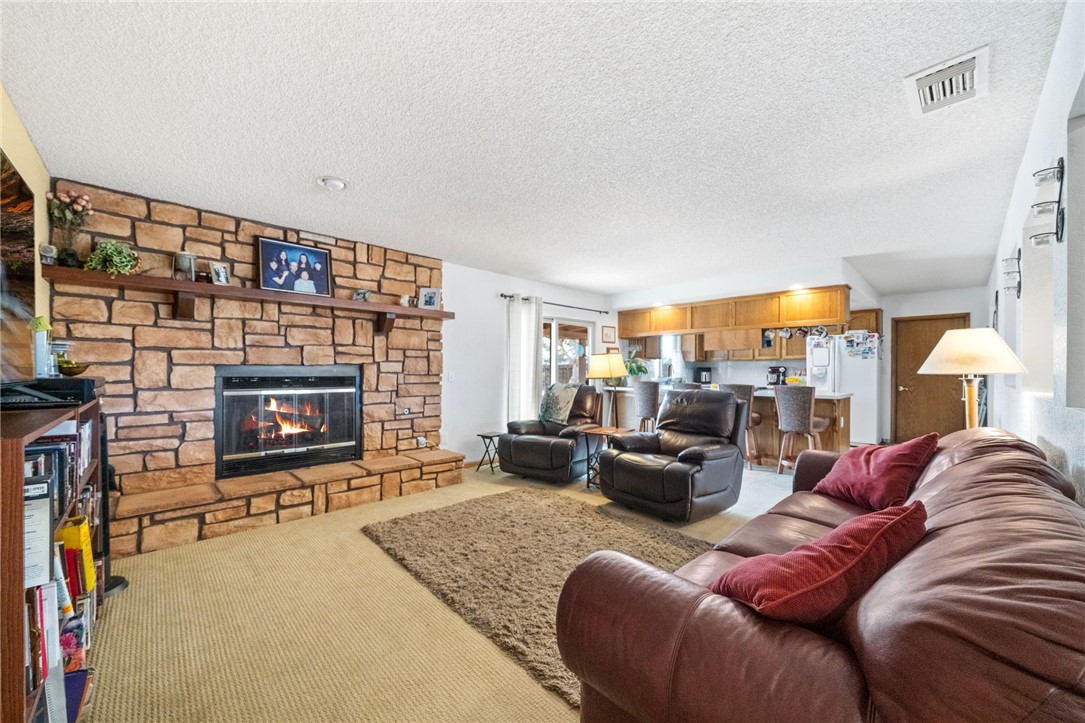 19823 Shoshonee Road