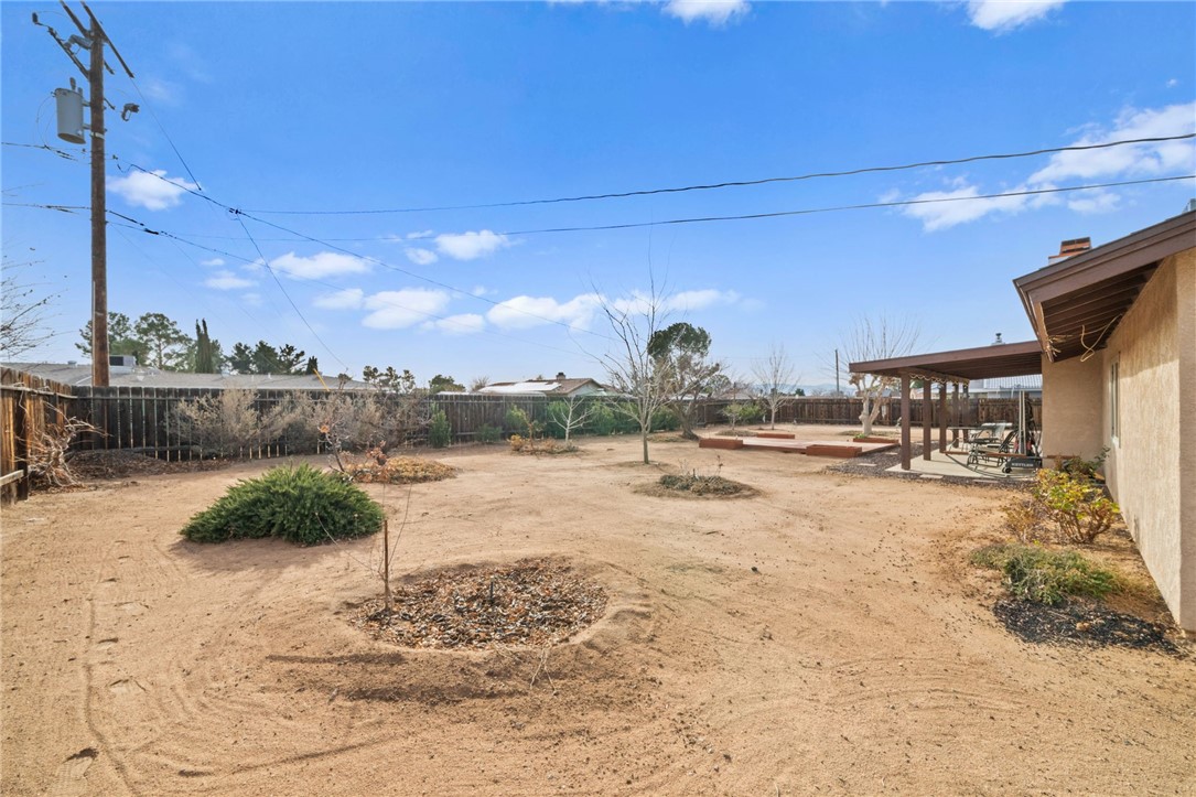 19823 Shoshonee Road