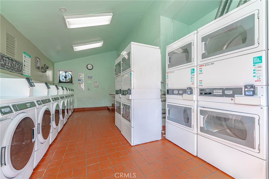 2845 S Fairview Street D