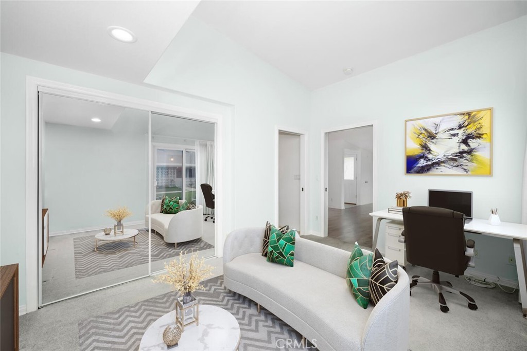 13500 121 L Wentworth Lane 121 L