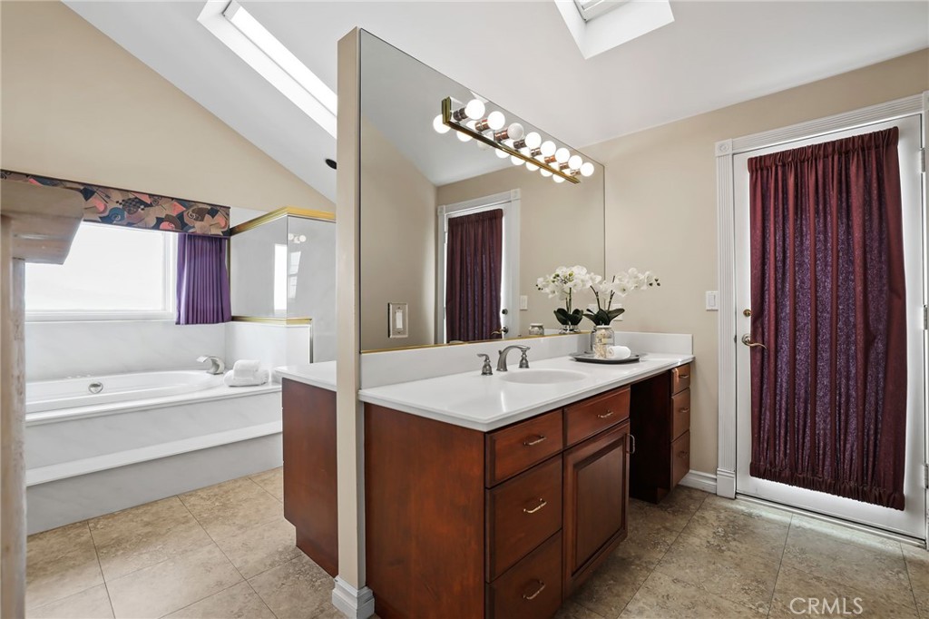 11412 Davenport Road