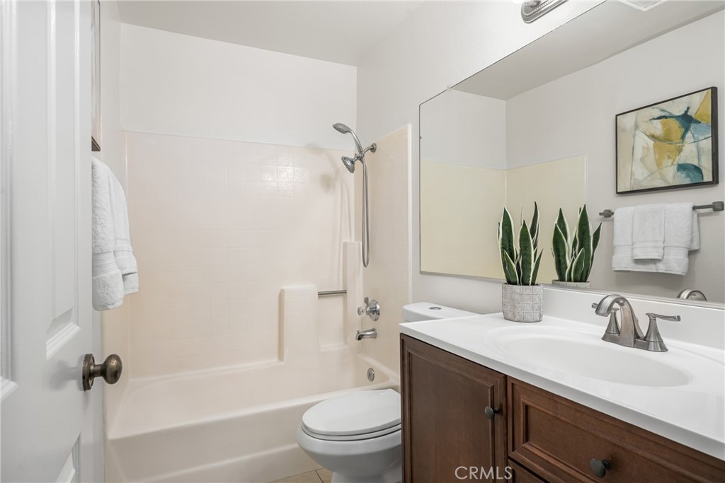 5847 E Rocking Horse Way 4