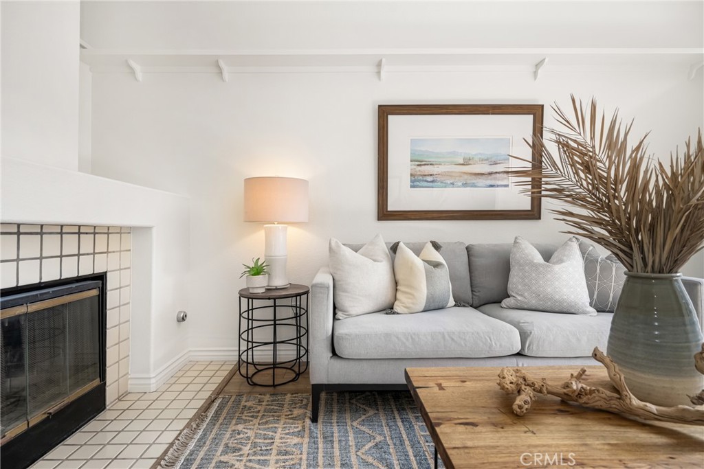 5847 E Rocking Horse Way 4