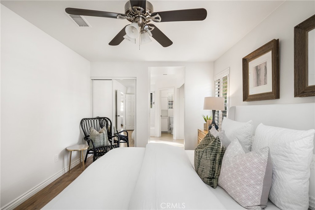 5847 E Rocking Horse Way 4