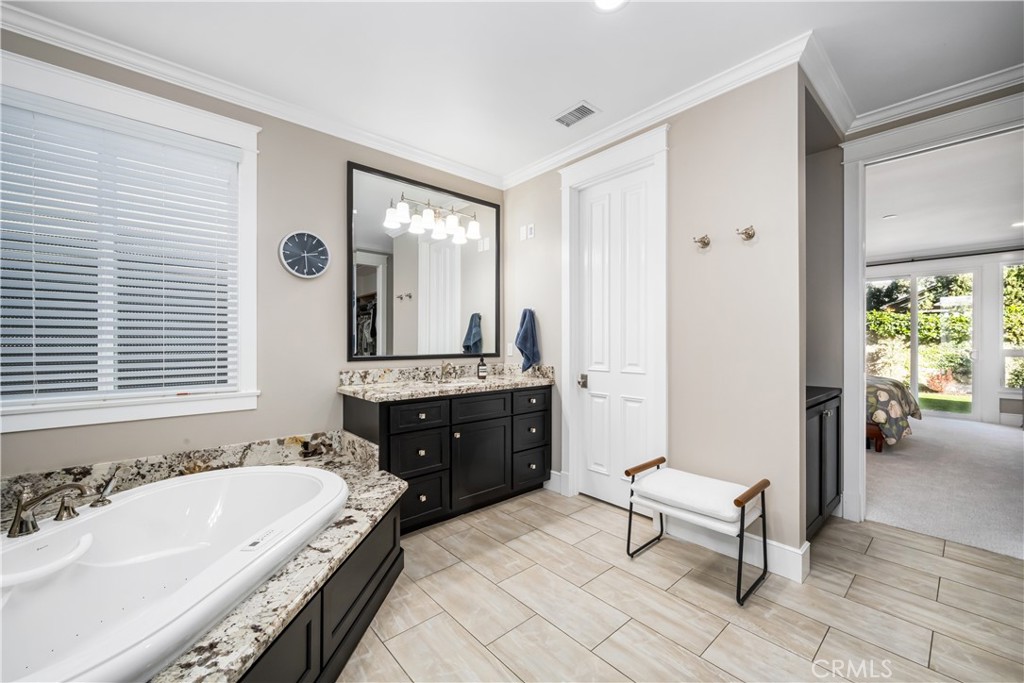 11802 Weatherby Road