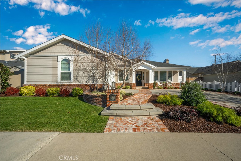 11802 Weatherby Road