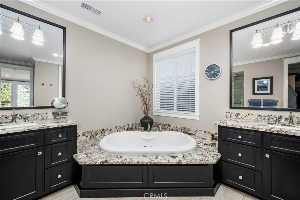 11802 Weatherby Road