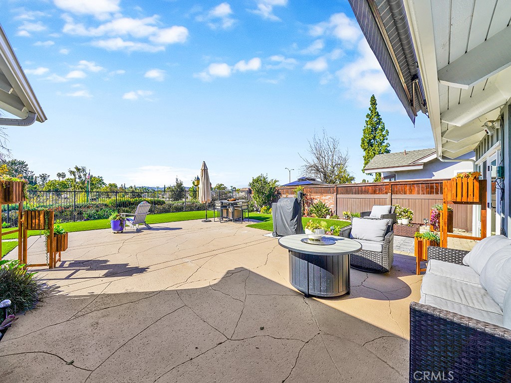 24272 Sunnybrook Circle