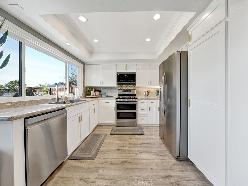 24272 Sunnybrook Circle