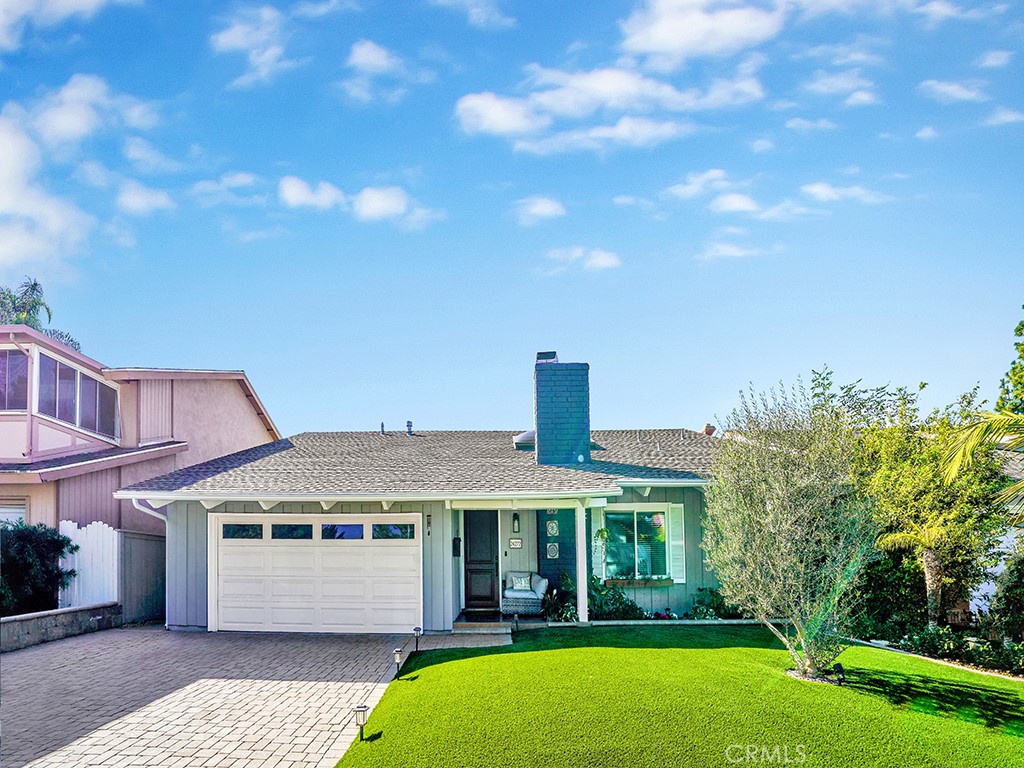 24272 Sunnybrook Circle